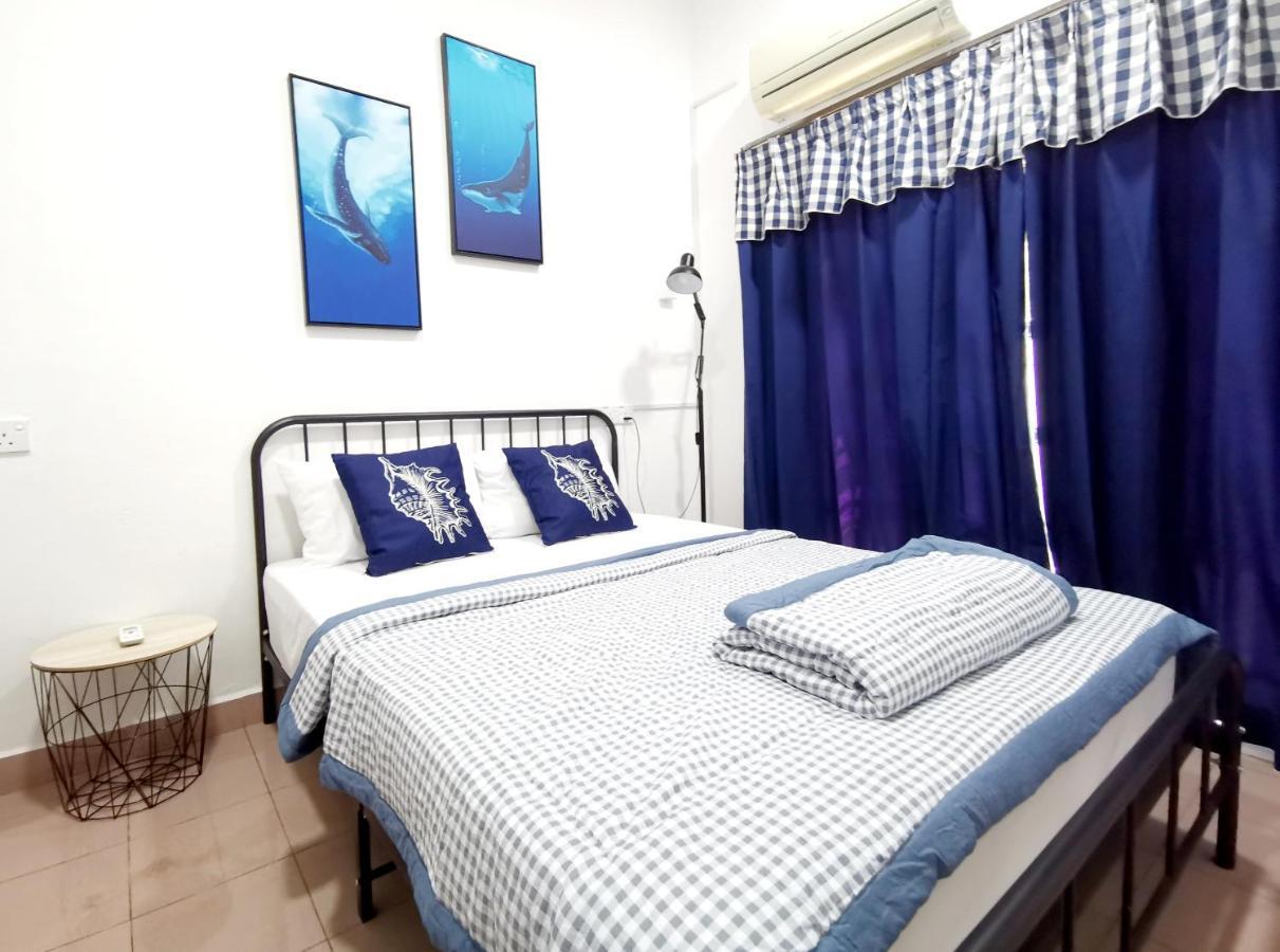527 Beachhouse L 5 Bedroom With Swimming Pool - 3Min Walk To The Beach Tanjung Bungah  Exterior photo