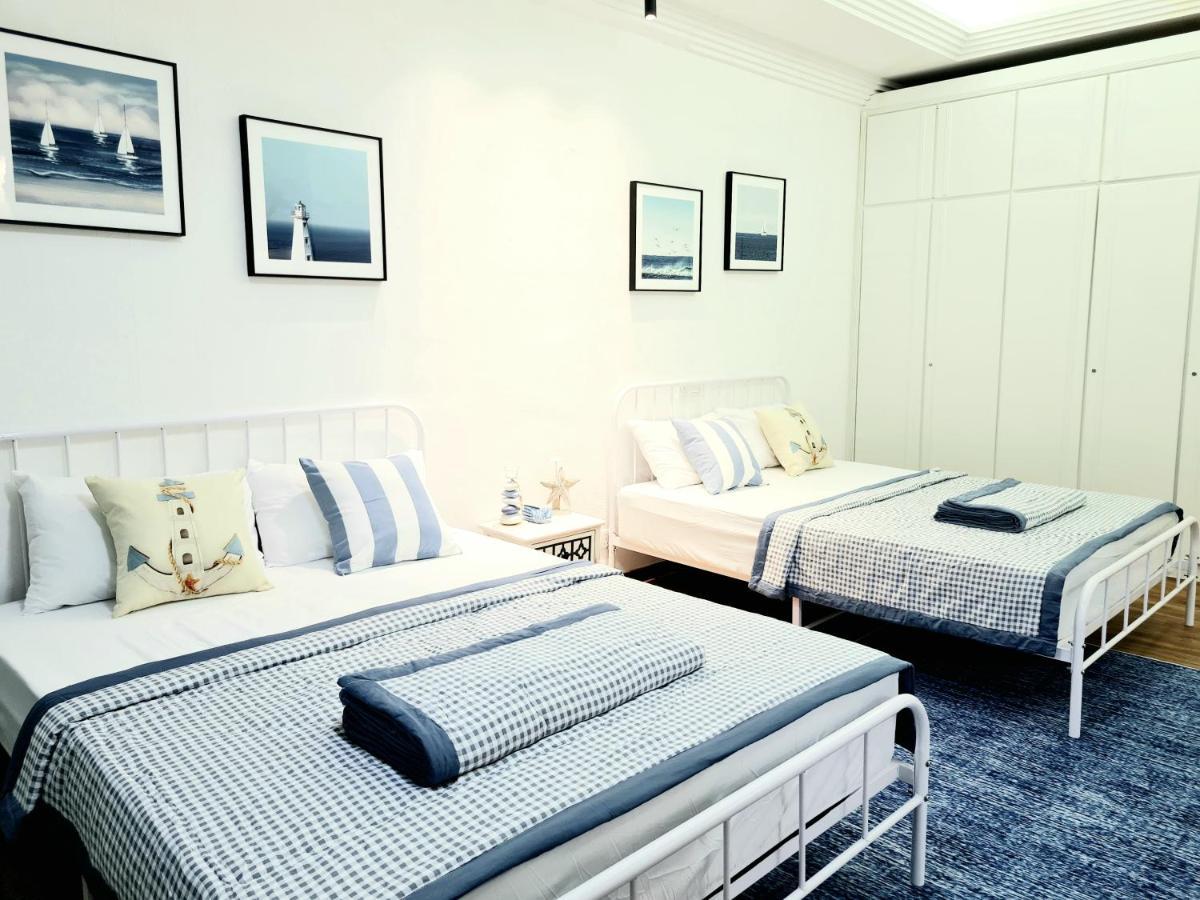 527 Beachhouse L 5 Bedroom With Swimming Pool - 3Min Walk To The Beach Tanjung Bungah  Exterior photo