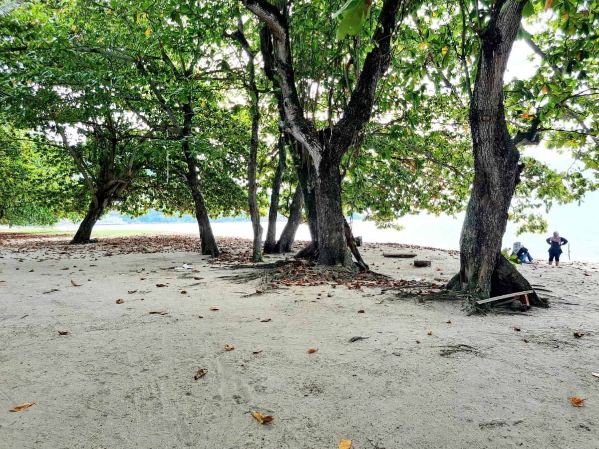 527 Beachhouse L 5 Bedroom With Swimming Pool - 3Min Walk To The Beach Tanjung Bungah  Exterior photo
