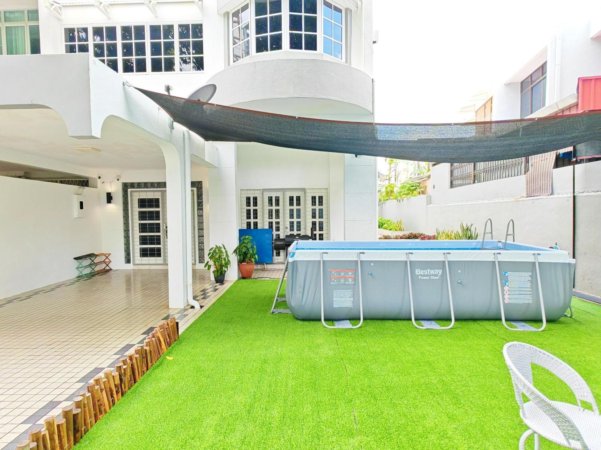 527 Beachhouse L 5 Bedroom With Swimming Pool - 3Min Walk To The Beach Tanjung Bungah  Exterior photo